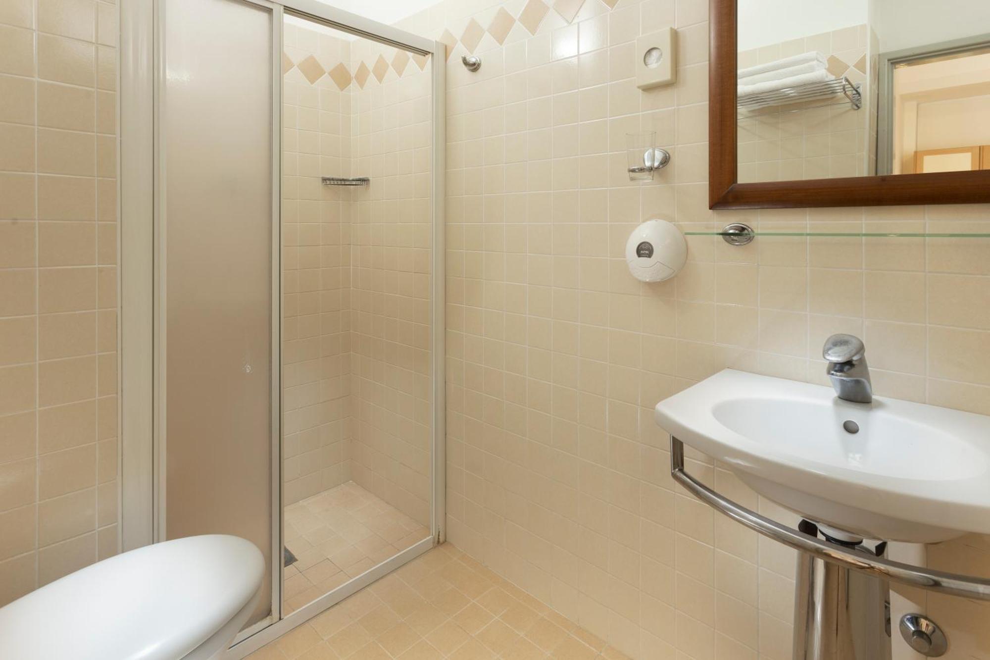 Hotel Baltic Ρίμινι Εξωτερικό φωτογραφία